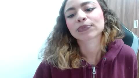 ISADORA online show from January 15, 10:46 pm