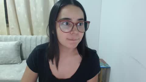 Emma online show from February 20, 3:39 am