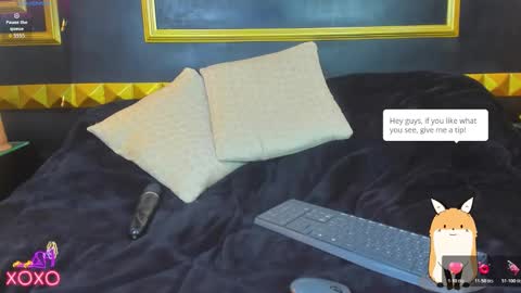 Isla online show from December 17, 9:21 pm