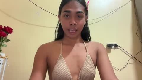 Alona online show from June 6, 11:49 am