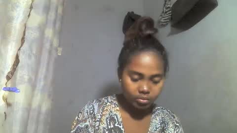 ismayrah online show from June 7, 9:03 am