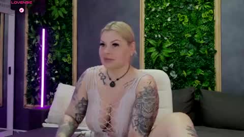 Alisa online show from June 11, 5:05 am