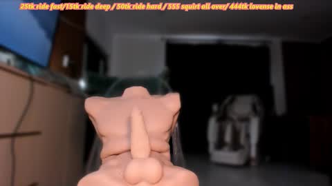 Issy online show from March 19, 6:30 am