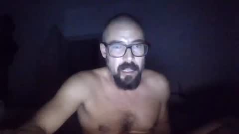 Snapshot of isso7 chatting on October 8, 2:08 am isso7 online show from October 8, 2:08 am