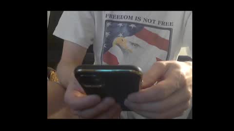 Snapshot of ital25usa chatting on September 21, 1:31 am ital25usa online show from September 21, 1:31 am