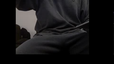 Snapshot of ital25usa chatting on December 6, 12:40 am ital25usa online show from December 6, 12:40 am