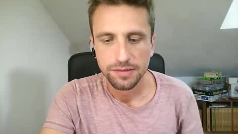 italiano116116 online show from June 10, 10:36 am
