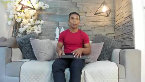 Italo Moore online show from October 12, 12:09 pm