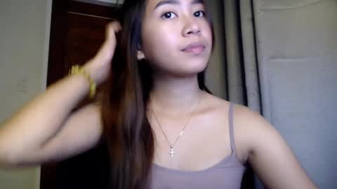 Snapshot of itscandygurl chatting on March 4, 4:30 pm Candy online show from March 4, 4:30 pm