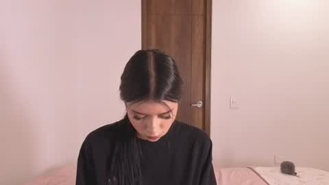itsmaddiecooper online show from July 20, 4:04 am