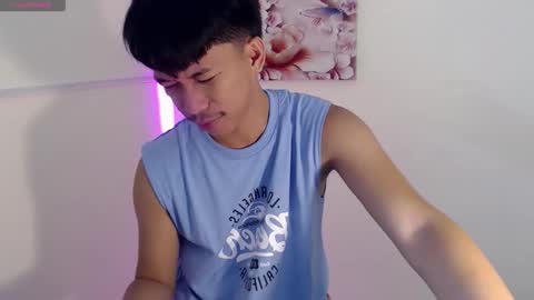 itsme_cxhennn online show from October 19, 7:40 pm