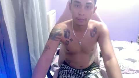 ItsMeAsian online show from February 24, 2:25 am