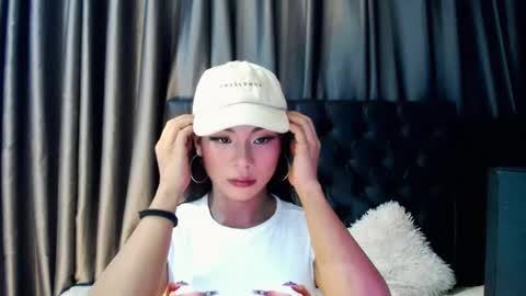 itsmeyumiko online show from July 23, 4:43 am
