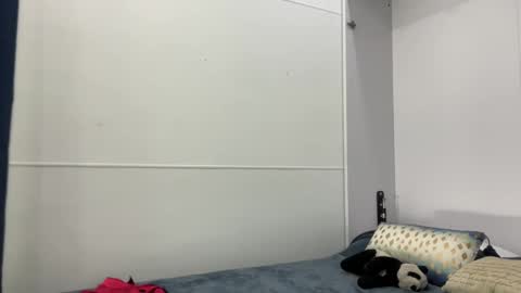 Snapshot of itsssosierra chatting on February 3, 11:05 pm  Sierra  online show from February 3, 11:05 pm