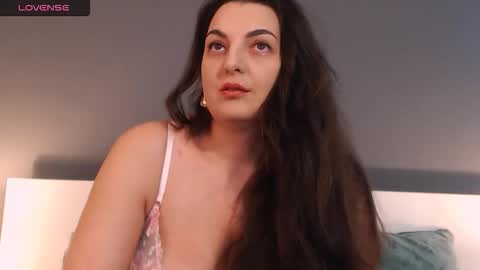 Melissa Khaan online show from March 25, 7:37 am