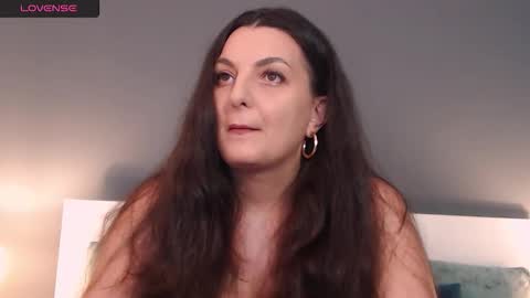 Melissa Khaan online show from November 25, 9:08 am