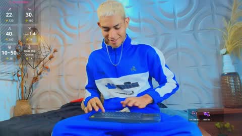 itszairen online show from March 29, 8:49 am