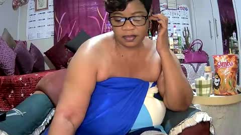 itumeleng74 online show from July 10, 6:07 am