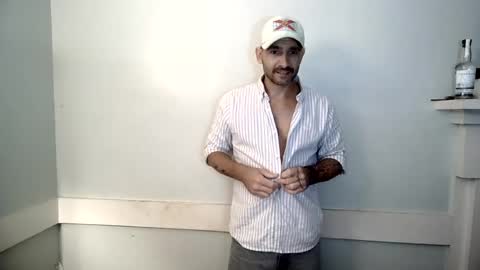 Itzmeebabyy online show from June 28, 3:02 am