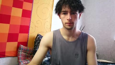 ivan_bybe online show from April 28, 9:24 am