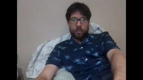 Snapshot of ivanchelon chatting on December 22, 11:41 pm Vanchi online show from December 22, 11:41 pm