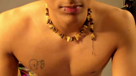Snapshot of ivano_jones chatting on February 6, 12:15 pm Ivano online show from February 6, 12:15 pm