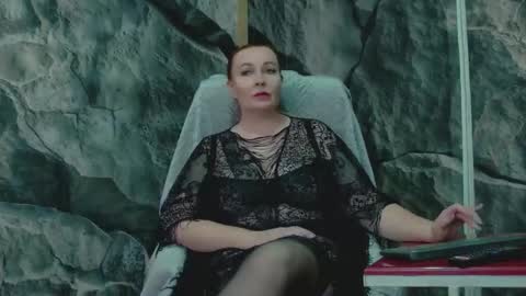 IrennaSplash online show from October 28, 7:53 am