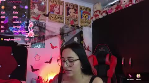 ivonemoon online show from October 11, 2:43 pm