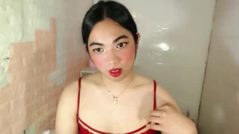 ivory_delight online show from April 9, 12:22 pm