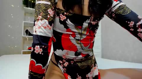 Ivy online show from January 12, 8:27 pm