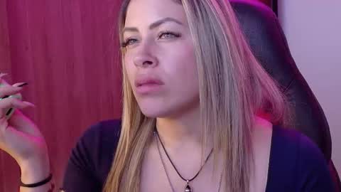 Diana Rojas  online show from October 9, 5:46 am