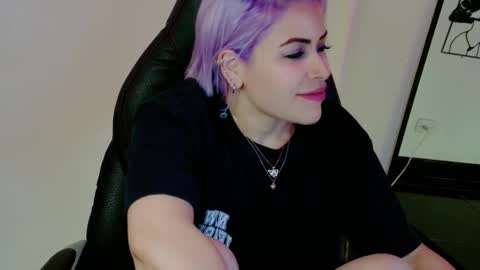 Diana Rojas  online show from January 18, 1:36 am