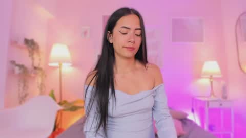 Ivy sweet online show from July 28, 8:12 pm