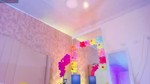 Ivy  online show from October 25, 8:53 pm