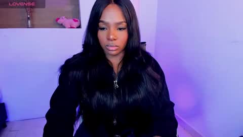 Snapshot of ivybliss8 chatting on February 21, 11:55 am i v y b l i s s online show from February 21, 11:55 am