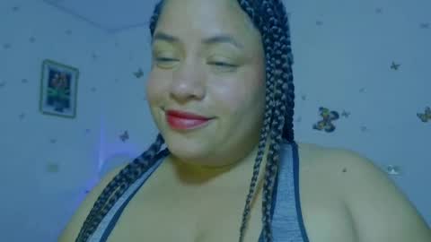 ivydesouza online show from July 17, 4:25 am