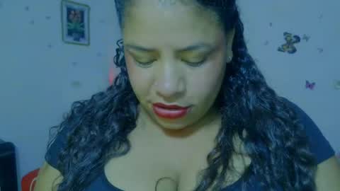 ivydesouza online show from August 1, 4:03 am