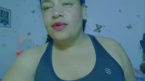 ivydesouza online show from July 16, 4:16 am