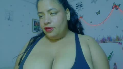 ivydesouza online show from June 16, 4:05 am