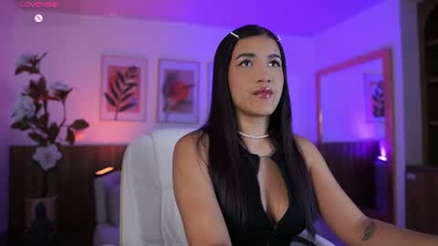 Ivy Grabes online show from July 13, 11:36 am