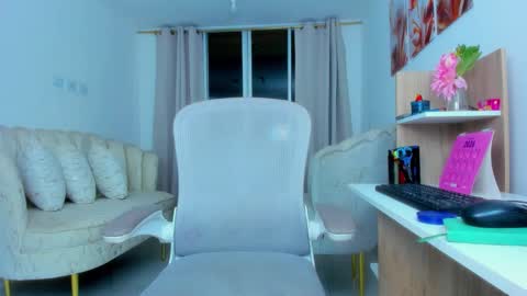 Adriana Independent Model online show from February 9, 1:53 am