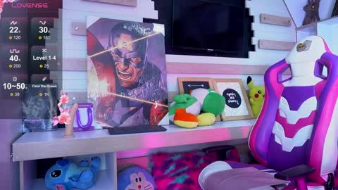 Ivy  online show from April 11, 4:17 am