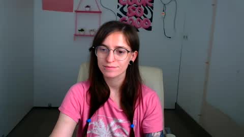 Ivy online show from June 24, 7:26 am