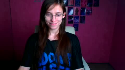 Ivy online show from July 5, 9:33 pm