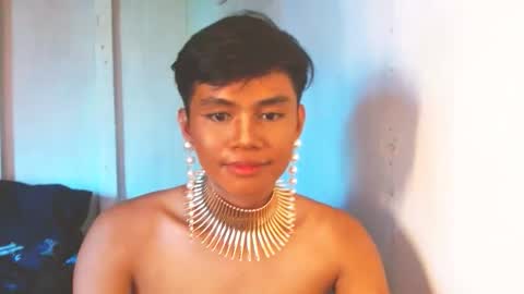 iya143 online show from October 16, 3:50 am