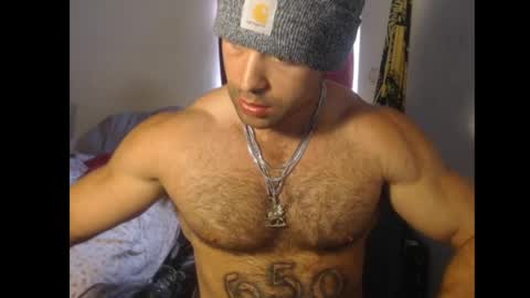 izak144 online show from April 5, 5:21 pm