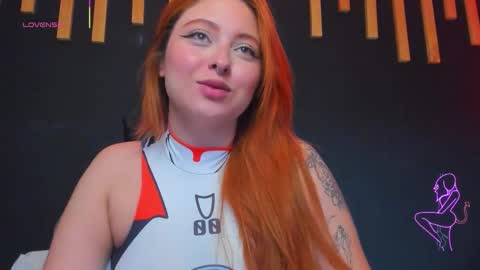 hot izys online show from December 18, 6:31 am