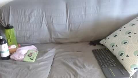 izzy_rains online show from July 20, 10:39 am