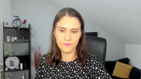 Izzy online show from September 13, 7:16 pm