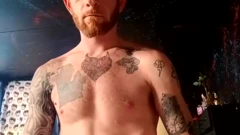 j20261992 online show from June 13, 11:48 pm